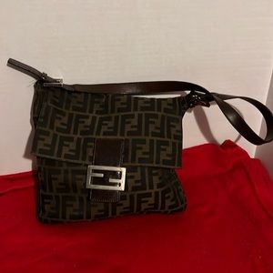 FENDI MAMMA BAGUETTE BROWN ZUCCA CANVAS